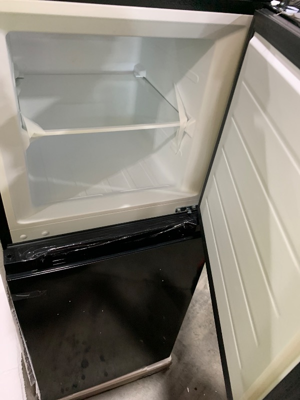 Photo 1 of Midea MERM45S3ABB 4.5 Cu Ft Double Door Refrigerator Black, Cubic feet