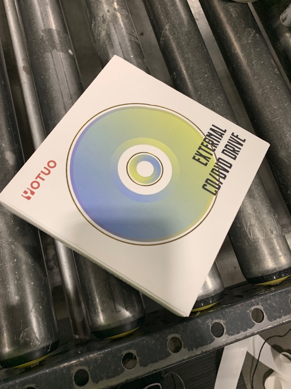 Photo 1 of YOTUO External DVD Drive, Portable USB 3.0 CD +/-RW Drive DVD Player for ROM Rewriter Burner for Laptop Desktop, Compatible with Windows 7/8/10/11 Mac MacBook Pro/Air… (DVD Burner)