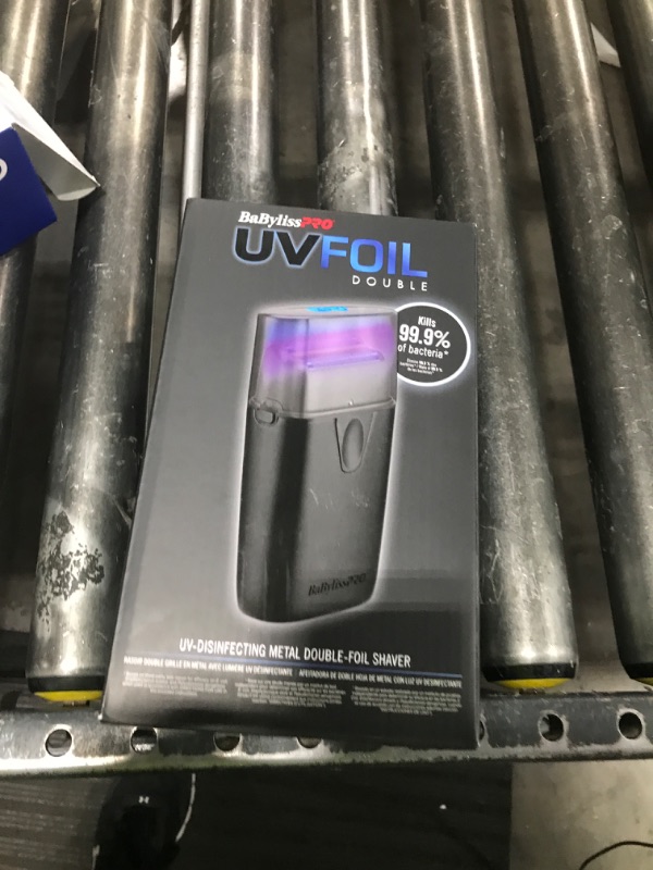 Photo 1 of BaBylissPRO UVFOIL Double Foil UV-Disinfecting Metal Shaver