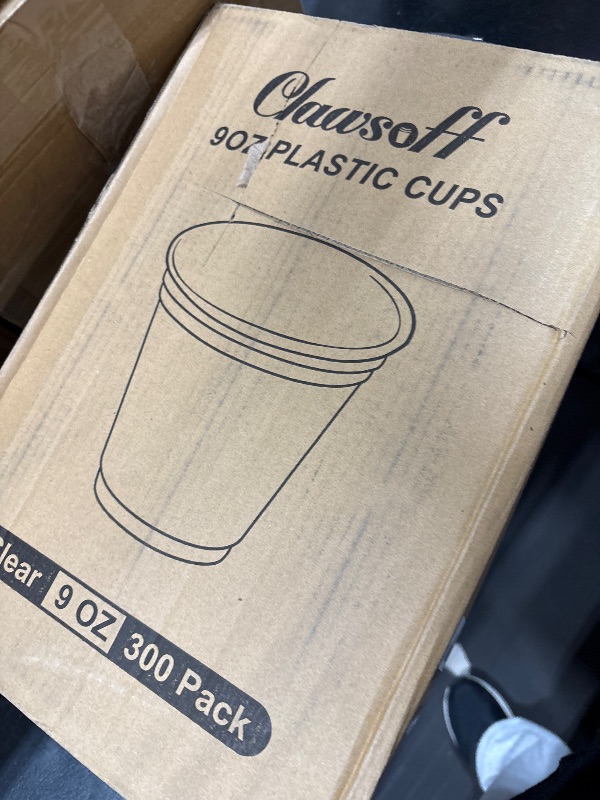 Photo 1 of Clawsoff 300 Pack 9 oz Clear Plastic Cups, Disposable Cocktail Cups for Party, Wedding, PET Plastic Cup Bulk, Fancy Party Drinking Cup, Clear Tumblers for Cold Beverage