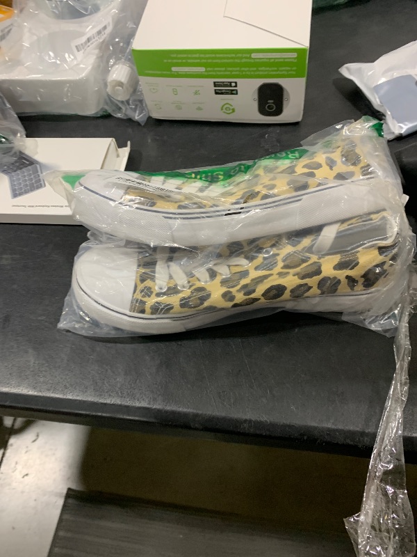 Photo 1 of Women's Canvas Shoes Fashion Canvas Sneakers for Women Casual Tennis Shoes Walking Shoes(Leopard Print.US9.5)