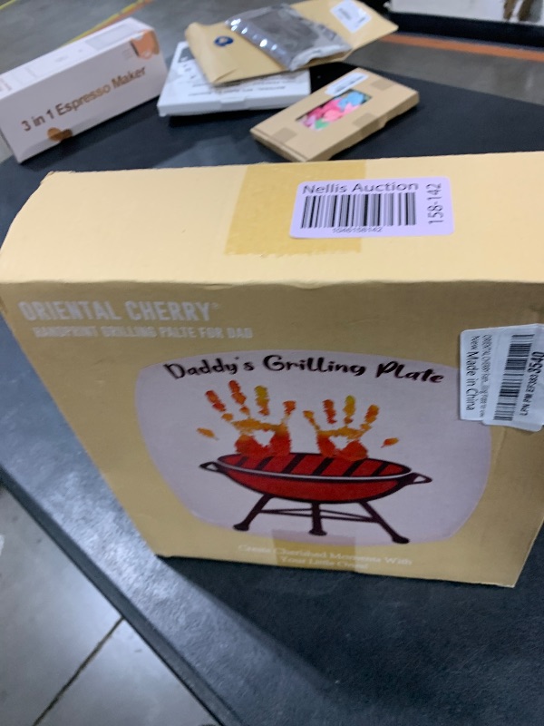 Photo 1 of ORIENTAL CHERRY Father's Day Gifts - DIY Daddy's Grilling Plate with Handprint - Personalized Step Dad Gifts from Wife Kids - Funny BBQ Crafts Birthday Present Ideas for First Papa from Daughter Son