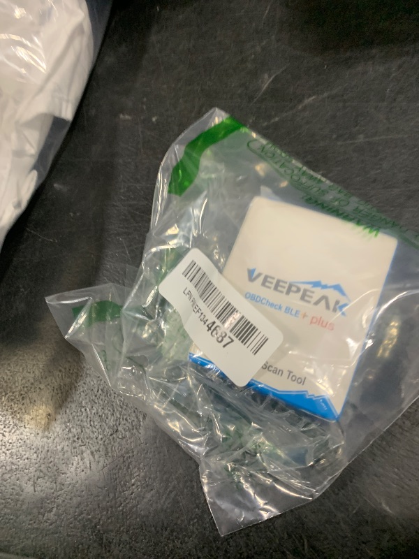Photo 1 of Veepeak OBDCheck BLE+ Bluetooth OBD II Scanner Wireless Car Diagnostic Scan Tool Check Engine Code Reader for iOS & Android