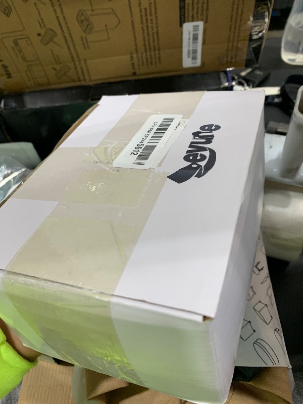 Photo 1 of Zeyune 20 Pcs Bulk Graduation Leis Class of 2025 Hawaiian Leis Flower Necklaces 39.4 Inch Graduation Garlands for High School College Graduate Grad Party Favor Photo Prop (Black White Orange)