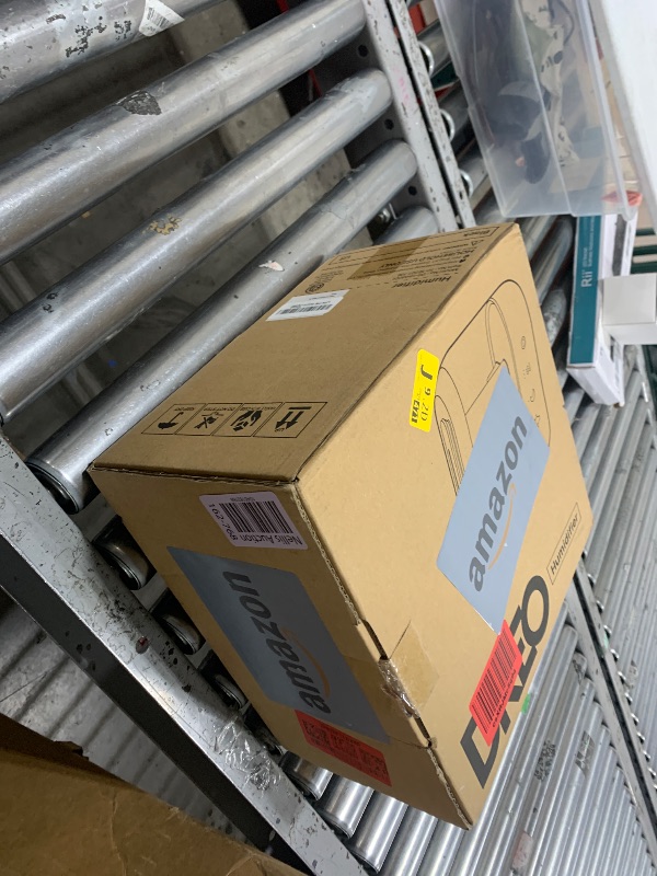 Photo 1 of Dreo Humidifiers for Bedroom, Top Fill 4L Supersized Cool Mist Humidifier with Oil Diffuser and Nightlight, 32H Runtime, Quiet Ultrasonic Humidifiers for Home, Large Room, Baby Nursery and Plants