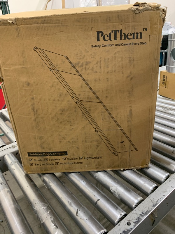 Photo 1 of PORTABLE PET RAMP 