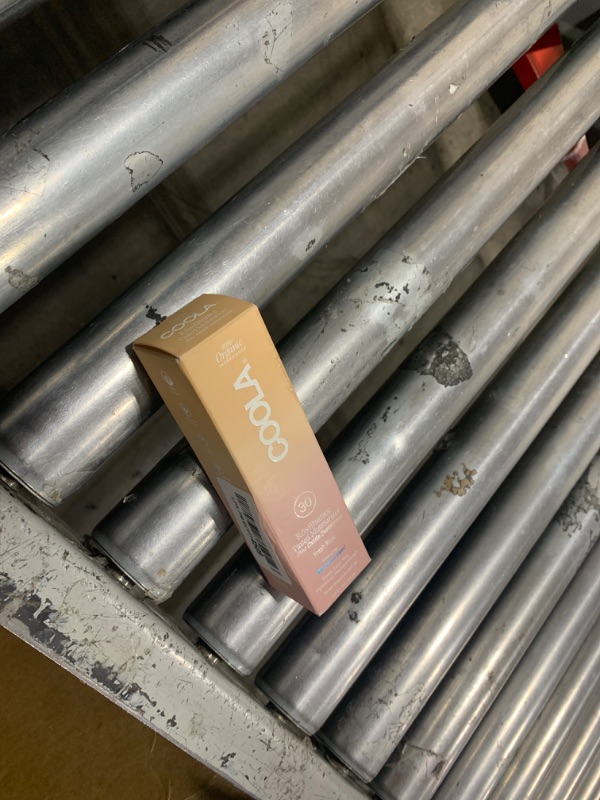 Photo 1 of COOLA Organic Rosilliance BB Cream with SPF 30, Tinted Moisturizer Sunscreen & Foundation, Dermatologist Tested, Fresh Rose, 1.5 Fl Oz
