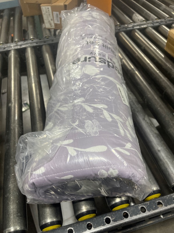Photo 1 of Bedsure Floral Quilt Set Queen - Reversible Purple Botanical Quilt Bedding Set, 3 Pieces Lightweight Bedspread, Soft Microfiber Coverlet with 2 Pillow Shams for All Seasons (90"x96")