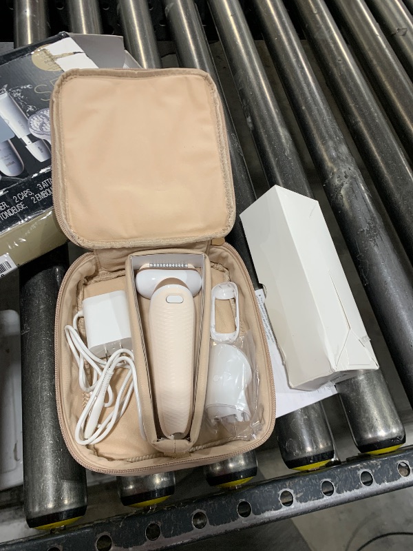 Photo 1 of Braun Epilator Silk-épil 9 Flex SkinSpa, Hair Removal Device, 360 Flex and Pivoting Head, Wet and Dry, Includes Shaver Head, Trimmer Comb, Massage Pad, Exfoliation Brush and BodyTrimmer, SES9-481 3D
