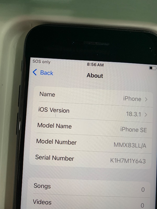 Photo 1 of Apple iPhone SE 3rd Gen, 128GB, Midnight - Unlocked (Renewed Premium)
