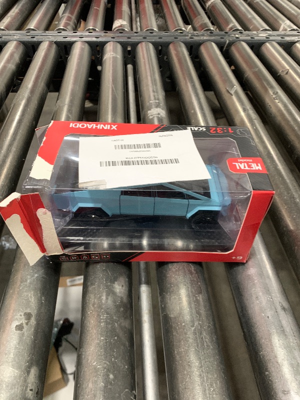 Photo 1 of Truck Toy Model: 1/32 Diecast Metal Toy Trucks with Lights and Sounds, Mini Vehicles Toys for Boys, Ages 3 and Up (Blue)