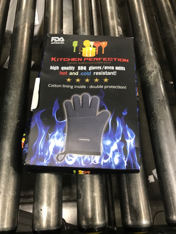 Photo 1 of KITCHEN PERFECTION Silicone Smoker Oven Gloves-Extreme Heat Resistant BBQ Gloves-Handle Hot Food Right on Your Grill Fryer & Pit|Waterproof Grilling Cooking Baking Mitts|Superior Value Set +3 Bonuses