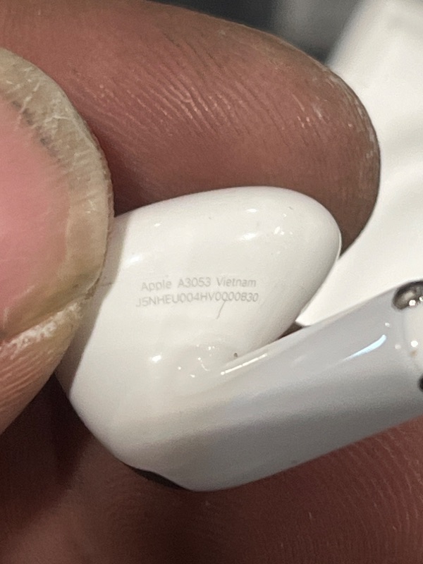 Photo 1 of Apple AirPods 4 Wireless Earbuds, Bluetooth Headphones, Personalized Spatial Audio, Sweat and Water Resistant, USB-C Charging Case, H2 Chip, Up to 30 Hours of Battery Life, Effortless Setup for iPhone