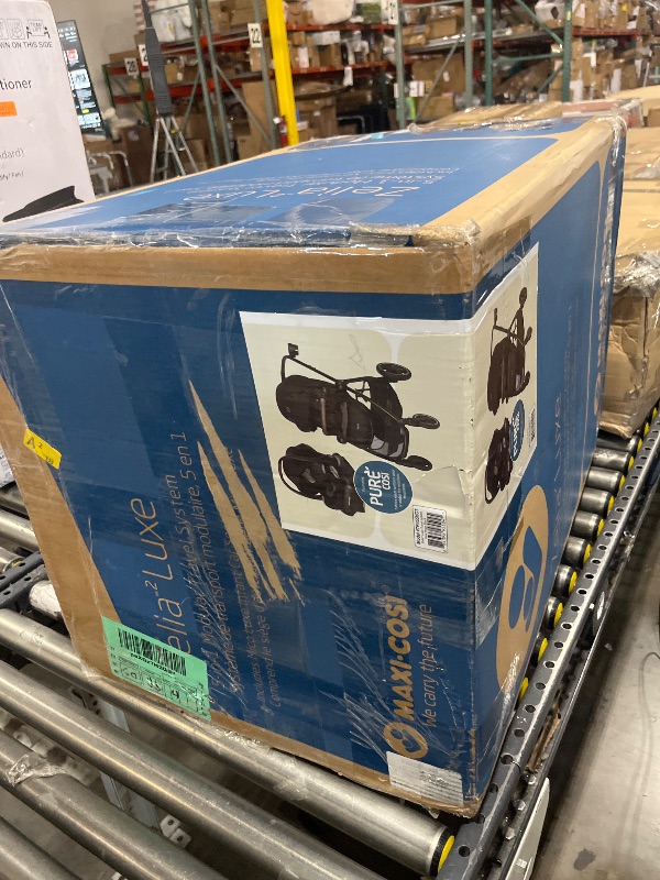 Photo 1 of Maxi-Cosi Zelia™ Luxe 5-in-1 Modular Travel System in New Hope Black
