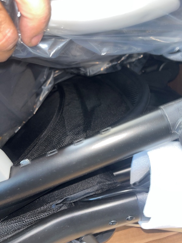 Photo 1 of Maxi-Cosi Zelia™ Luxe 5-in-1 Modular Travel System in New Hope Black