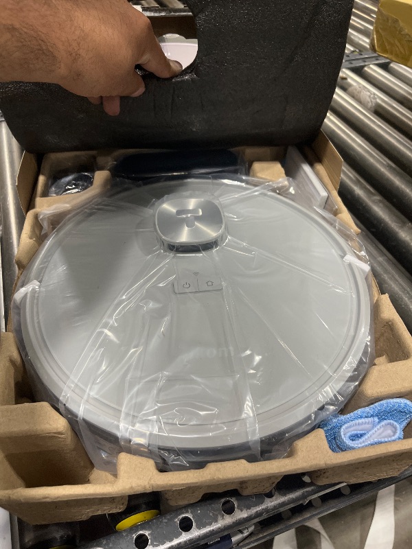 Photo 1 of Tikom Robot Vacuum and Mop with LiDAR Navigation L9000, 4000Pa Robotic Vacuum Cleaner, 150Min Max, Smart Mapping, Good for Pet Hair, Carpet, Hard Floor