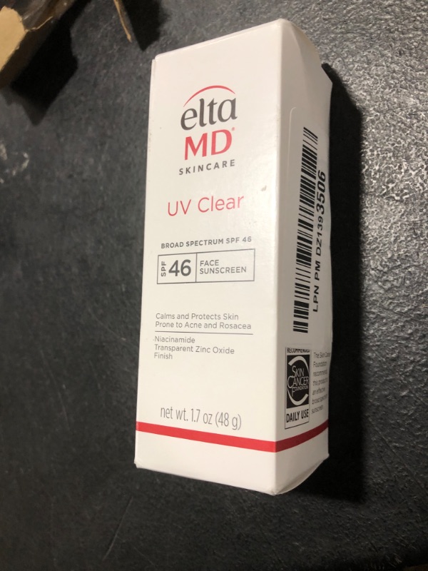 Photo 1 of EltaMD UV Clear Face Sunscreen SPF 46, Oil Free for Face with Zinc Oxide, Dermatologist Recommended Sunscreen Lotion, For Acne-Prone Sensitive Skin, 1.7 oz Pump
