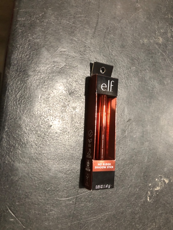 Photo 1 of e.l.f. No Budge Shadow Stick, Longwear, Smudge-Proof Eyeshadow, Twist-up Design & Built-in Sharpener, Vegan & Cruelty-Free, Copper Chic