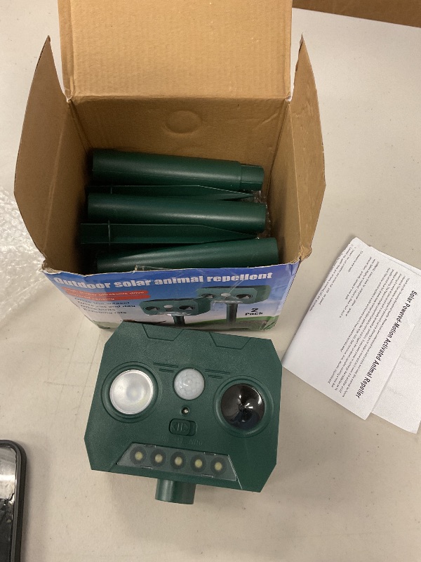 Photo 1 of 2Pack Solar Ultrasonic Animal Repellent Cat Repellent Outdoor Animal Repellent with Motion Detection&Flash Lights Deer Repellent Device Animal Deterrent to Scare Squirrel Skunk Repellent for Yard 2025