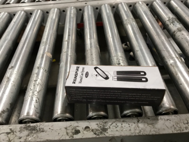 Photo 1 of Can opener 