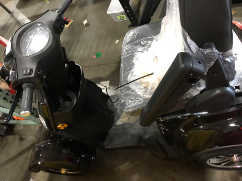 Photo 1 of Electric four wheel scooter We all need to charge or may need a new batteryVEVOR Heavy Duty 4-Wheel Mobility Scooters for Seniors & Adults 500lbs Capacity - 31 Miles 3-Speed Long Range, 800W All Terrain Electric Recreational Scooter Wheelchair with 25° Ma