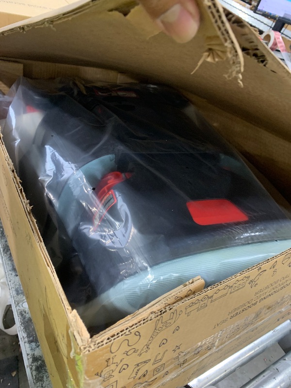 Photo 1 of Britax Highpoint Backless Belt-Positioning Booster Seat, SafeWash Green Ombre