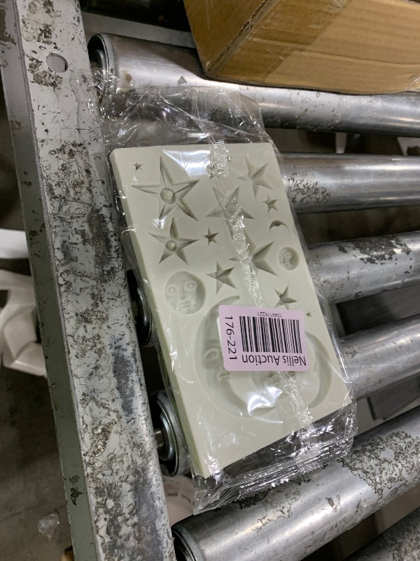 Photo 1 of Moon Stars Sun Face Silicone Fondant Mold Chocolate Candy Gumpaste Sugarcraft Tool Cake Decorating Tools Epoxy Resin DIY Polymer Clay Silicone Mold