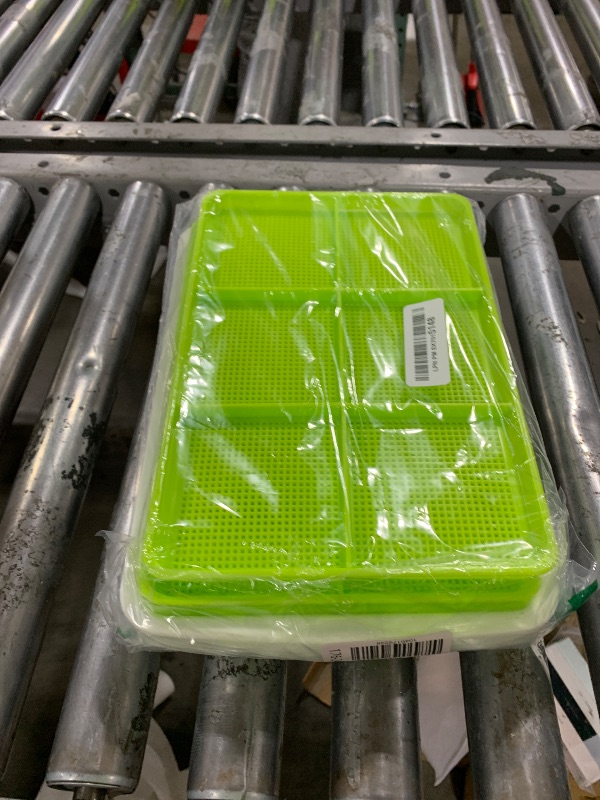 Photo 1 of SUNPRO 3-Pack Seed Sprouter Tray BPA Free PP Soil-Free Big Capacity Healthy Wheatgrass Grower Sprouting Container Kit (3Packs,Green Mesh Tray with 6 Zone,White Bottom Tray)