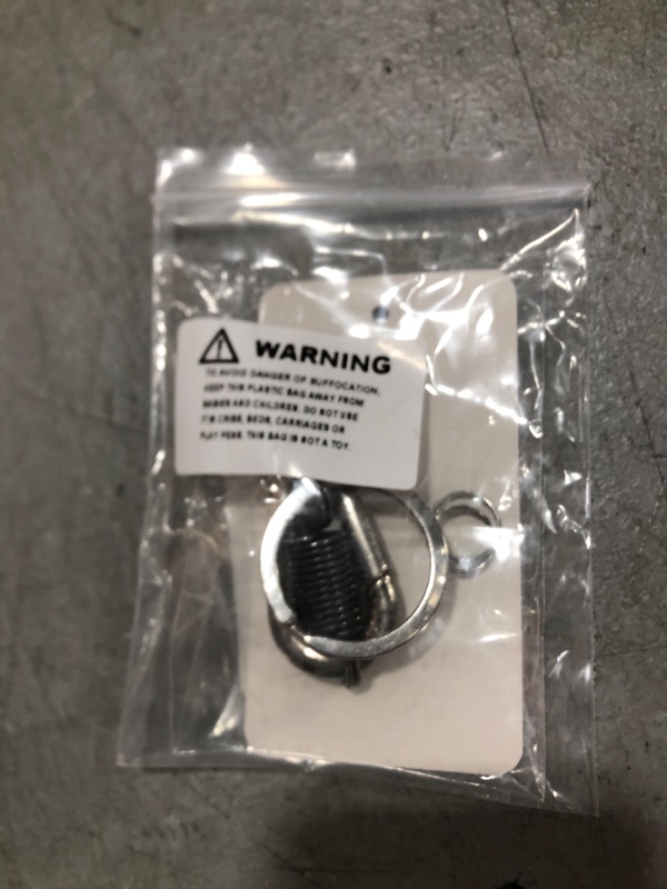 Photo 1 of maycom Retro Style Simple Strong Carabiner Shape Keychain Key Chain Ring Keyring Keyfob Key Holder (Polished Silver)