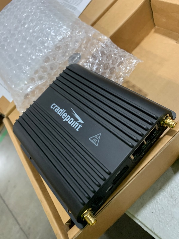 Photo 1 of Cradlepoint IBR600C-150M-bundle 4G LTE Cat 4 w/ 3G Fallback Router