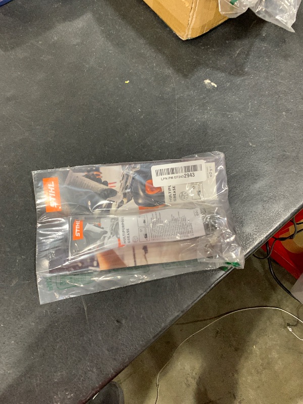 Photo 1 of Stihl Genuine 0781 120 1109 80g Gear Lubricant A/B
