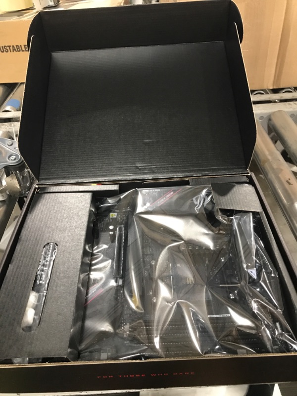Photo 1 of ASUS ROG Strix B550-F Gaming WiFi II AMD Socket AM4 ATX DDR4 Motherboard