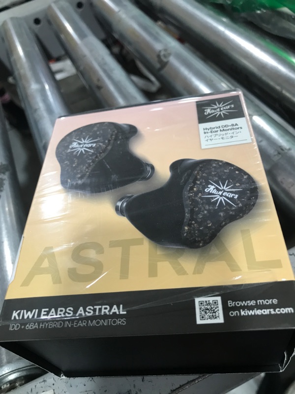 Photo 1 of Linsoul Kiwi Ears Astral 1DD+6BA Hybrid in Ear Monitor, Wired Earbuds, HiFi Studio Recording &Mixing Earphone, Portable Gaming IEMs for Professional Music Engineers Audiophiles (Blue)