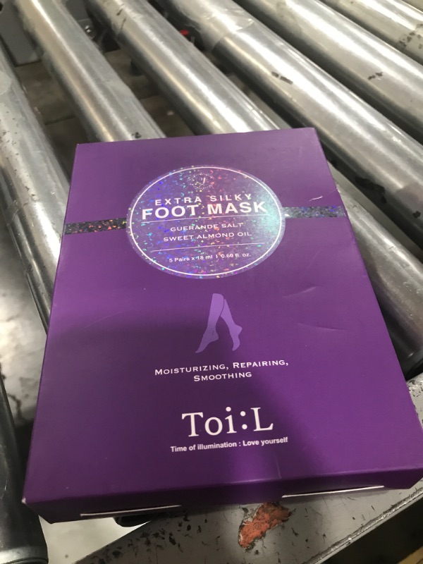 Photo 1 of Toi:L Extra Silky Foot Mask 5 Pairs, Post-Peeling Foot Care Treatment, Moisturizing Socks with Guerande Salt & Sweet Almond Oil for Dry Feet, Cracked Heels, and Callus