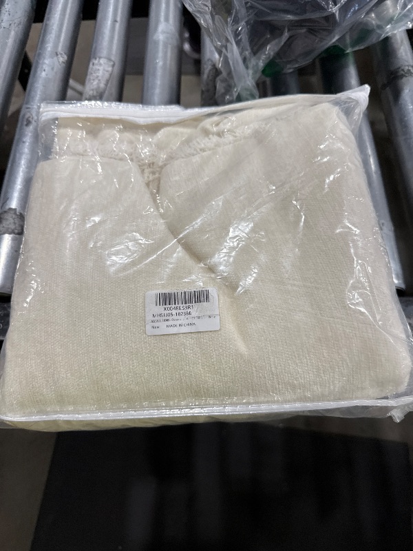 Photo 1 of Pellon WZ-45, Natural Wrap-N-Zap Cotton Quilt Batting, 45 by 36-Inch, 1 Pack