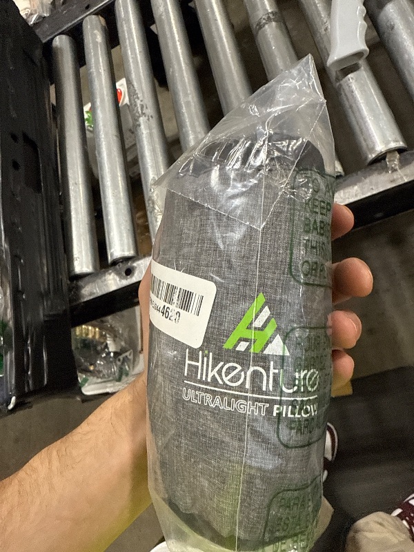Photo 1 of Hikenture ultralight pillow