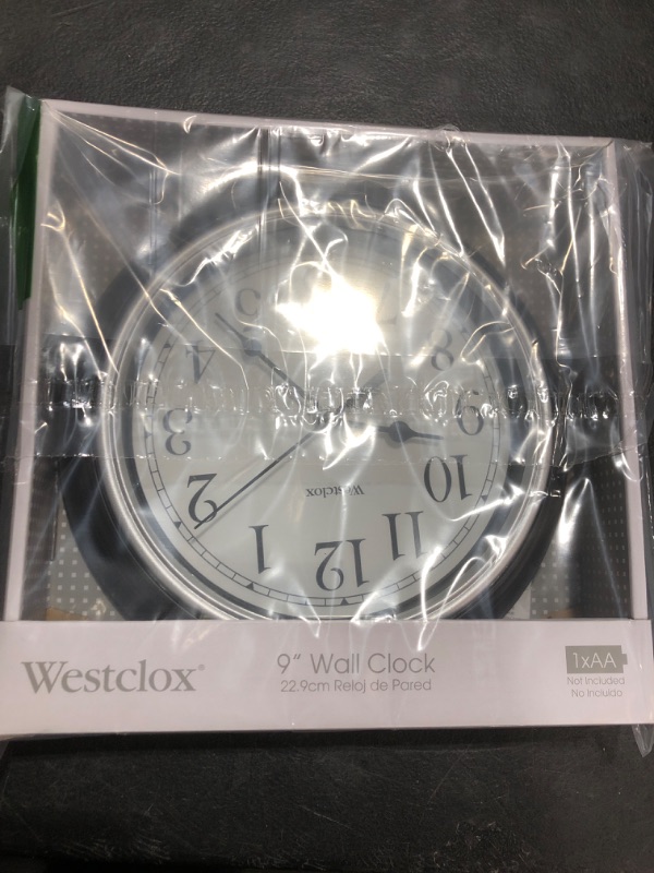 Photo 1 of Westclox Quartz Movement Round Wall Clock, Contemporary Analog Design, Battery-Powered for Indoor Use (Black, 9 Inch)