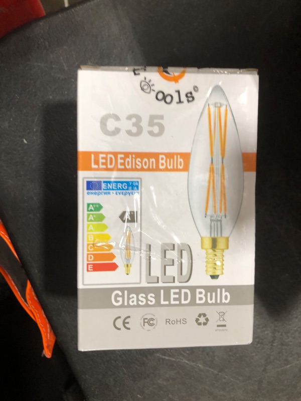 Photo 1 of E12 Candelabra Light Bulbs 8W,Equal 100 Watt Dimmable Led Bulbs,4000K Daylight Led Candle Bulb,Chandelier Light Bulbs 4.85In,850lm,4-Pack