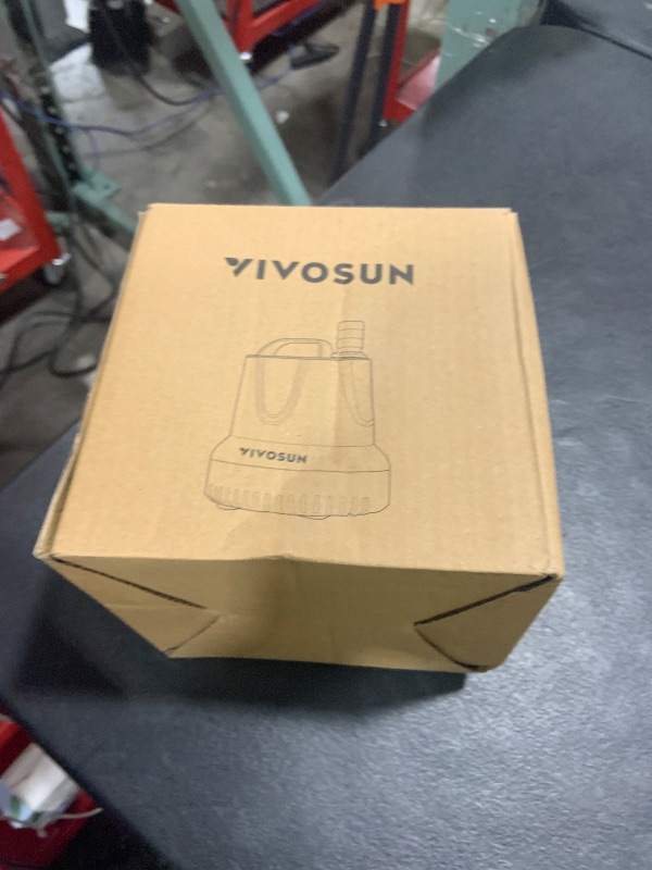 Photo 1 of VIVOSUN 1150GPH 100W Submersible Pump for Fish Tank, Pond, Aquarium, Hydroponic Systems with 5ft Power Cord and 4 Nozzles Blue