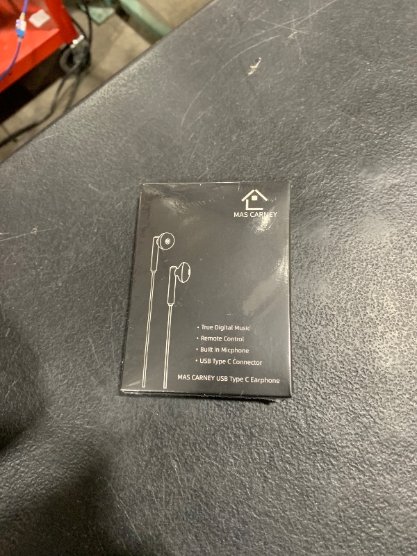 Photo 1 of MAS CARNEY USB C Earphones Wired TH9, Type C Headphone with Micphone,Typ-C Ear Bud Compatible with Apple iPhone 15 16 iPad, Samsung Galaxy S25 S24 A53,Google Pixel,Xiaomi Redmi,Huawei Honor,Oppo,Vivo