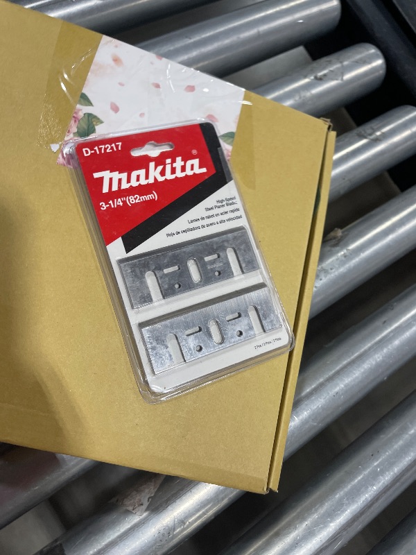 Photo 1 of Makita 2 Piece - 3.25" HSS Planer Blades for 3.25" Planers - Fast Cutting for Hard Wood