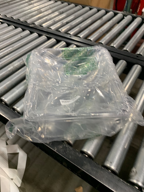 Photo 1 of Winco 1/2 Size Pan, 6-Inch