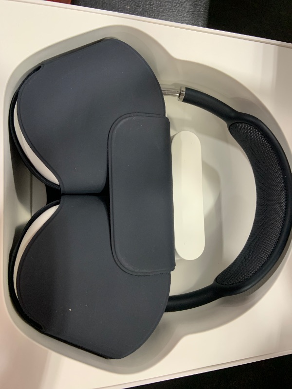 Photo 1 of Apple AirPods Max Wireless Over-Ear Headphones, Pro-Level Active Noise Cancellation, Transparency Mode, Personalized Spatial Audio, USB-C Charging, Bluetooth Headphones for iPhone - Midnight
