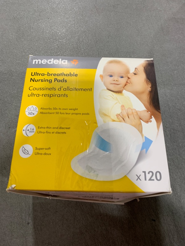 Photo 1 of Medela Ultra-Breathable Nursing Pads, Highly Absorbent, Super Soft, Discreet Design for Comfortable Wear, Pack of 120