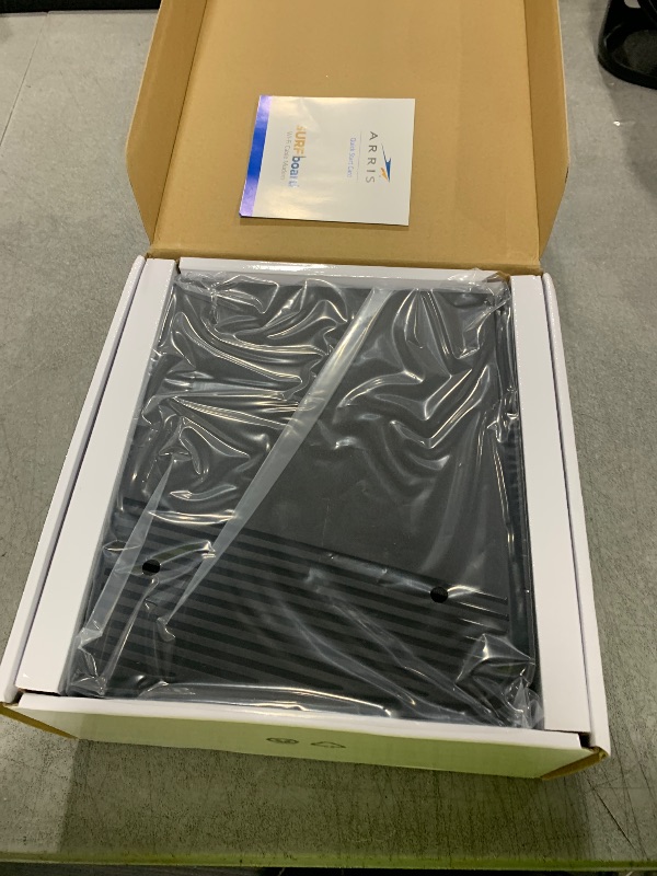 Photo 1 of ARRIS (SBG7600AC2) - Cable Modem Router Combo - DOCSIS 3.0 & AC2350 WiFi, for Comcast Xfinity, Cox, check with ISP for compatibility [Not for Spectrum] Four 1 Gbps Ports , 800 Mbps Max Internet Speeds