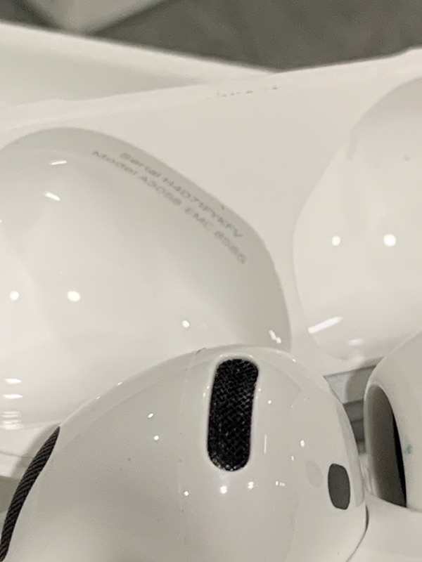 Photo 1 of Apple AirPods 4 Wireless Earbuds, Bluetooth Headphones, Personalized Spatial Audio, Sweat and Water Resistant, USB-C Charging Case, H2 Chip, Up to 30 Hours of Battery Life, Effortless Setup for iPhone
