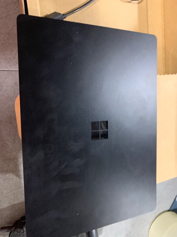 Photo 1 of Surface Laptop 4 for Business - 13.5", Matte Black (Metal), Intel Core i7, 16GB RAM, 256GB SSD, Fren