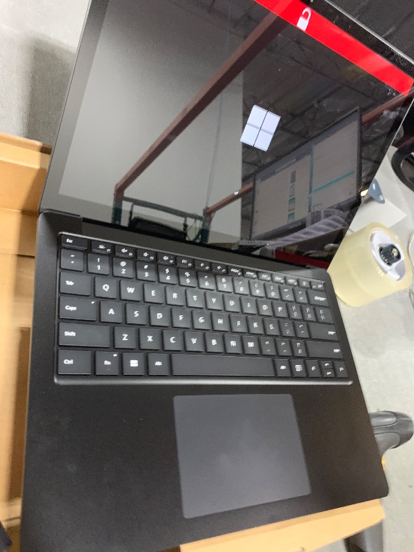 Photo 1 of Surface Laptop 4 for Business - 13.5", Matte Black (Metal), Intel Core i7, 16GB RAM, 256GB SSD, Fren