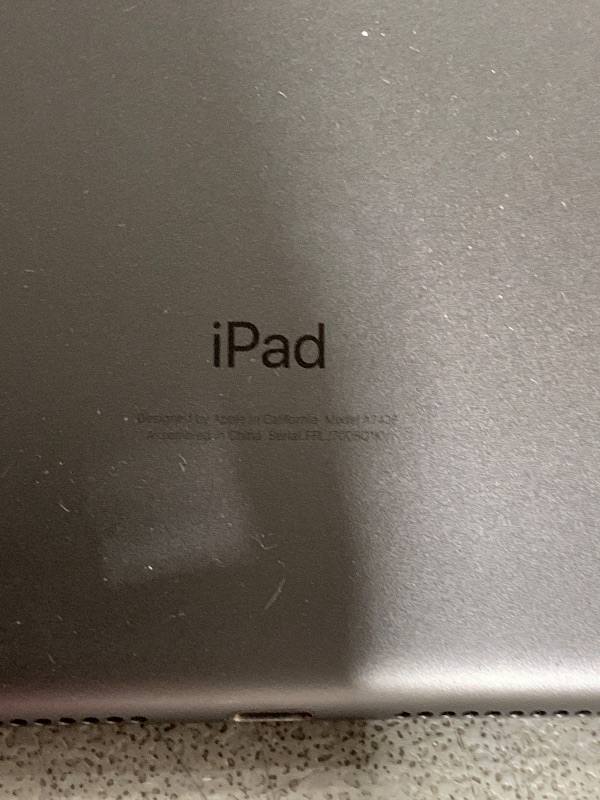 Photo 1 of 2019 Apple iPad Air (10.5-inch, WiFi, 256GB) - Space Gray (Renewed Premium)