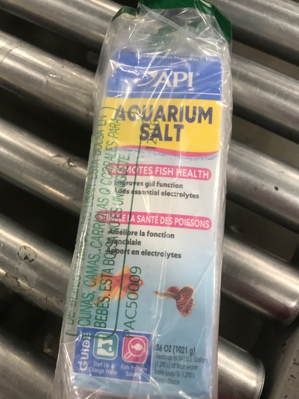 Photo 1 of Aquarium Salt 1 Qt